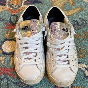 P448 John Sofa Sneakers